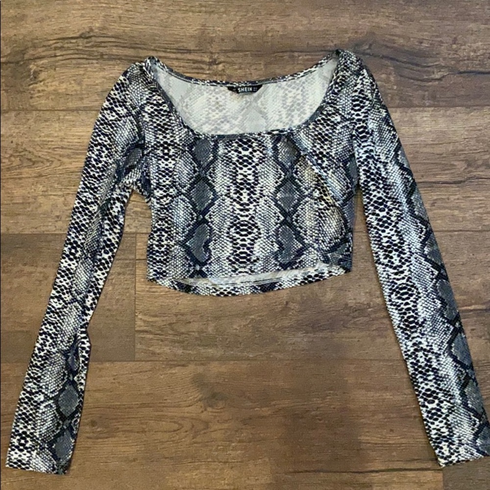 snake skin crop top